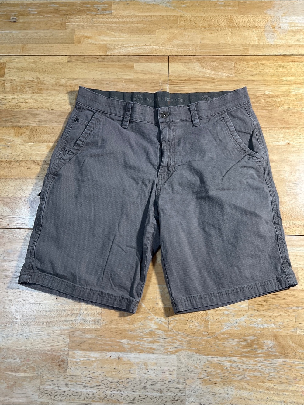 Weatherproof Vintage Mens Utility Trail Shorts 32 Walnut Gray Ripstop Cargo